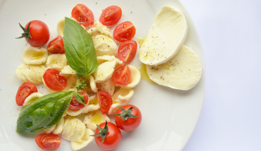 Orecchiette Pomodori Mozzarella e Basilico Stroppa Bio